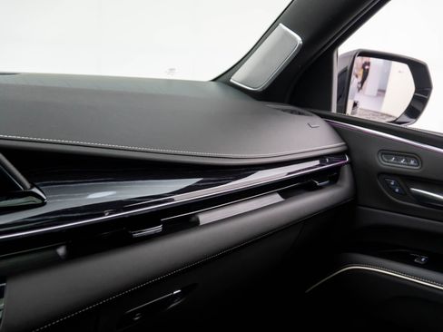 Used 2021 Cadillac Escalade Sport w/ Driver Assist Tech Package image 28