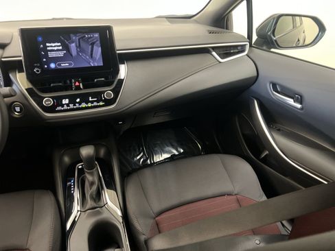 Used 2024 Toyota Corolla SE image 28