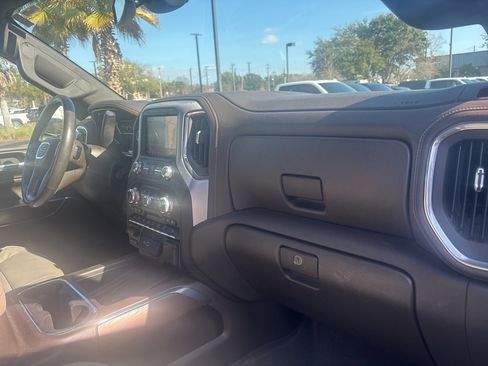 Used 2020 GMC Sierra 1500 SLT w/ SLT Premium Plus Package image 33