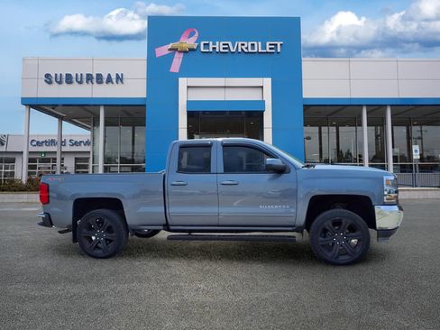 Used 2016 Chevrolet Silverado 1500 LT w/ All Star Edition AWD/4WD image 4