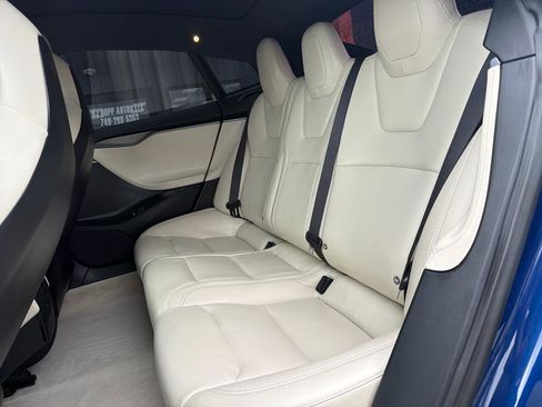 Used 2019 Tesla Model S Long Range AWD/4WD image 16