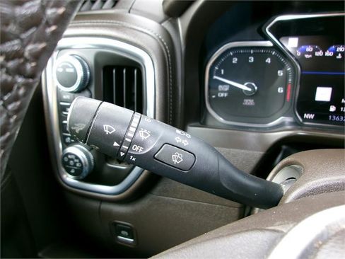 Used 2021 GMC Sierra 1500 Denali image 23