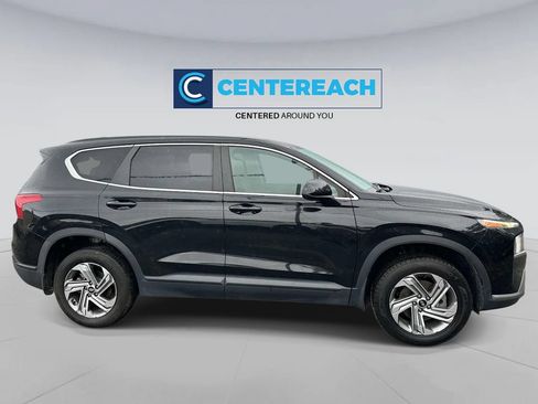 Used 2022 Hyundai Santa Fe SE AWD/4WD image 5