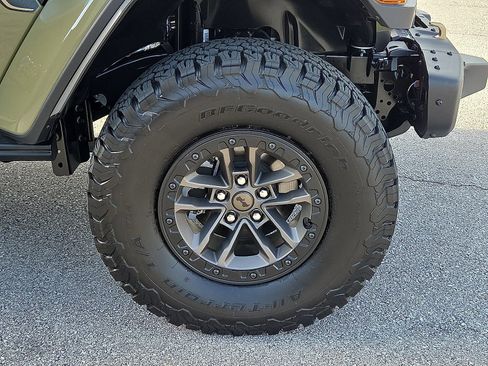 Used 2025 Jeep Wrangler Unlimited Rubicon 392 AWD/4WD image 7