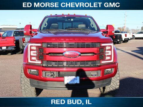 Used 2018 Ford F450 Limited image 3