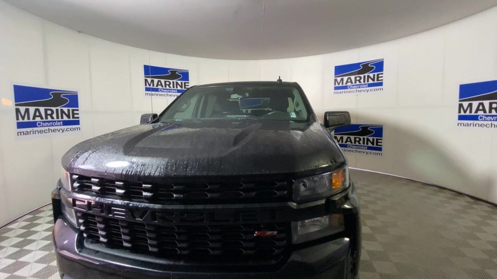 Used 2019 Chevrolet Silverado 1500 Custom Trail Boss w/ Custom Convenience Package AWD/4WD image 5
