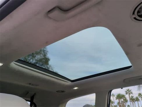 Used 2023 Kia Telluride SX Prestige image 22