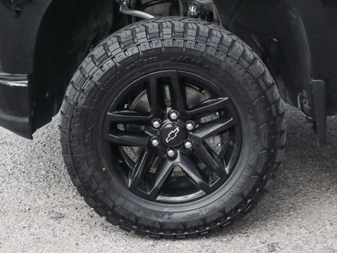 Used 2019 Chevrolet Silverado 1500 LT Trail Boss image 43
