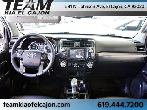 Used 2018 Toyota 4Runner TRD Off-Road Premium AWD/4WD image 20
