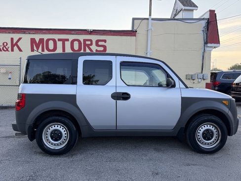 Used 2004 Honda Element LX image 9