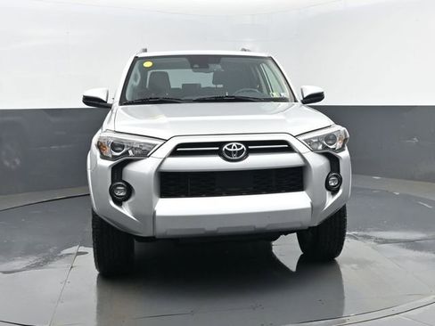 Used 2024 Toyota 4Runner SR5 image 23