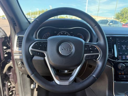 Used 2019 Jeep Grand Cherokee Limited w/ Luxury Group II RWD image 13