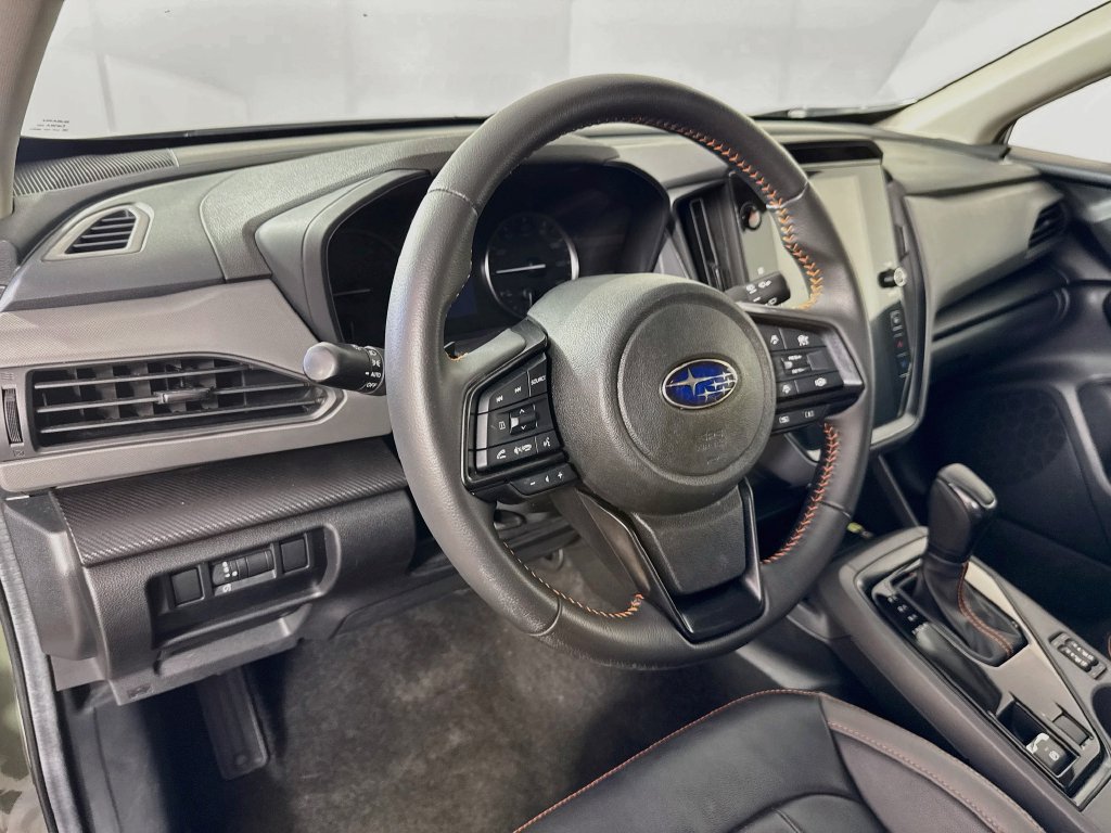 Used 2024 Subaru Crosstrek 2.5i Limited AWD/4WD image 9