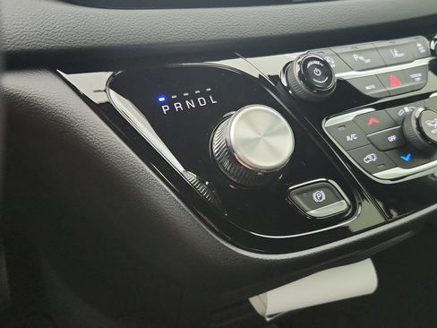New 2027 Chrysler Pacifica LX FWD image 26