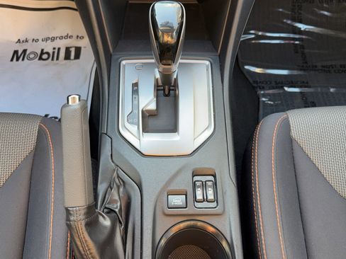 Used 2019 Subaru Crosstrek 2.0i Premium image 31