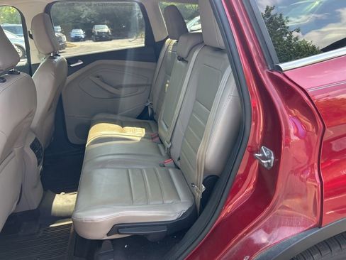 Used 2018 Ford Escape SEL AWD/4WD image 15