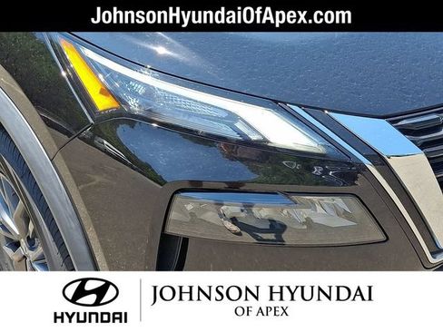 Used 2021 Nissan Rogue S AWD/4WD image 29