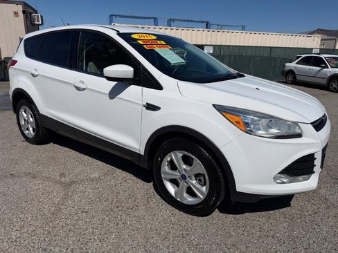 Used 2015 Ford Escape SE AWD/4WD image 3