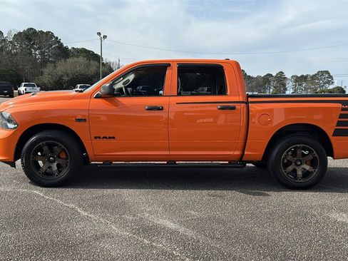 Used 2019 RAM 1500 Express w/ Express Value Package image 5