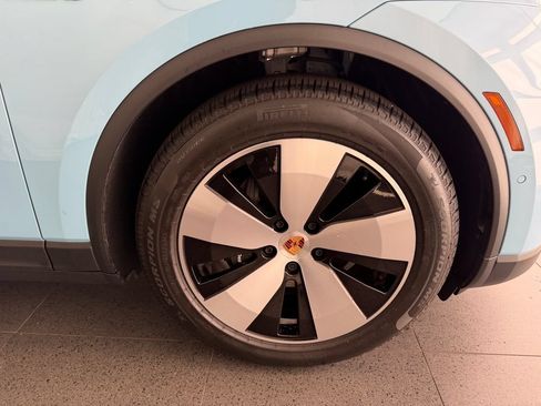 Certified 2026 Porsche Macan 4 Electric AWD/4WD image 13