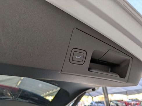 New 2025 Cadillac XT5 Premium Luxury w/ Technology Package image 32