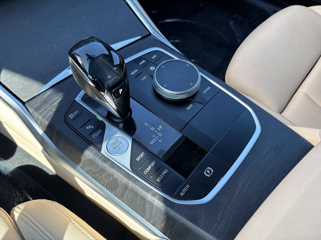 Used 2021 BMW 330i xDrive Sedan AWD/4WD image 19