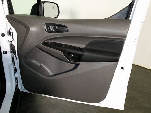 Used 2019 Ford Transit Connect XL image 28