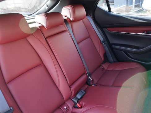 New 2026 MAZDA MAZDA3 2.5 S Hatchback w/ Premium Pkg image 27