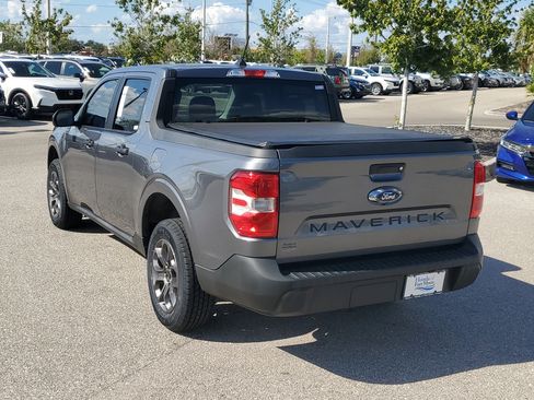 Used 2022 Ford Maverick XLT image 6