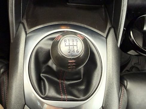 Used 2018 MAZDA MX-5 Miata Grand Touring RWD image 29