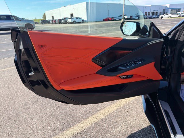 Used 2025 Chevrolet Corvette E-Ray w/ Stealth Interior Trim Package AWD/4WD image 10