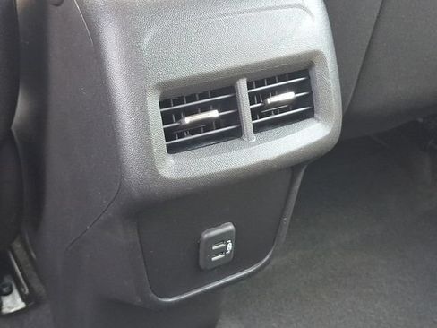 Used 2019 Chevrolet Equinox LS FWD image 20