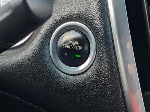 Used 2023 Chevrolet Traverse LT AWD/4WD image 21