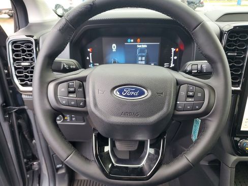 New 2025 Ford Ranger XLT w/ Equipment Group 301A High image 17