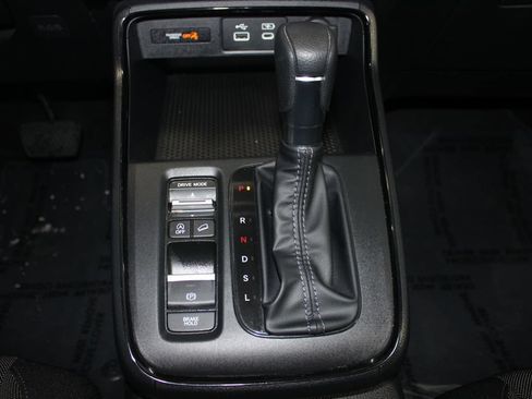 Used 2024 Honda CR-V EX image 16