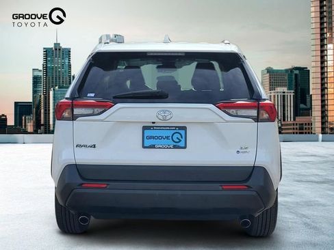 Used 2025 Toyota RAV4 LE image 5