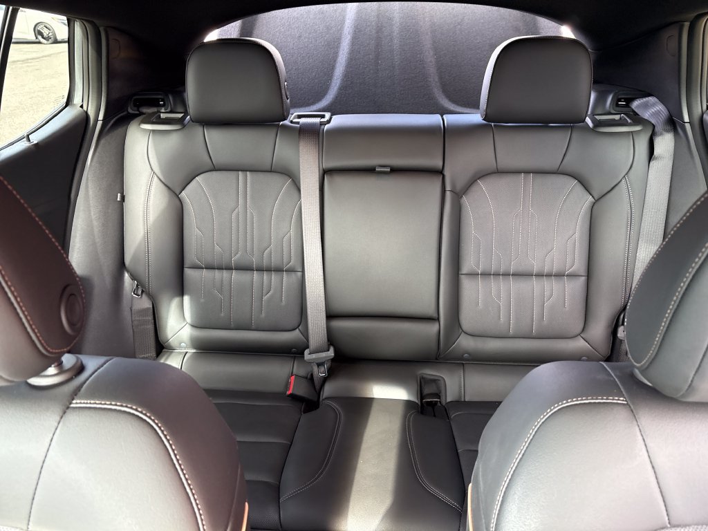 Used 2025 Buick Envista Sport Touring FWD image 42