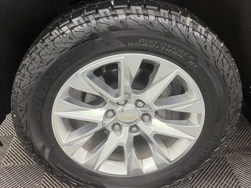 Used 2021 Chevrolet Silverado 1500 LTZ image 9