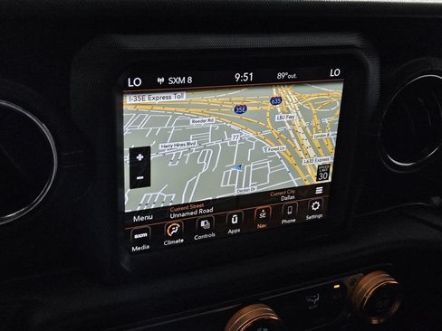 Used 2023 Jeep Wrangler Unlimited Sahara AWD/4WD image 11