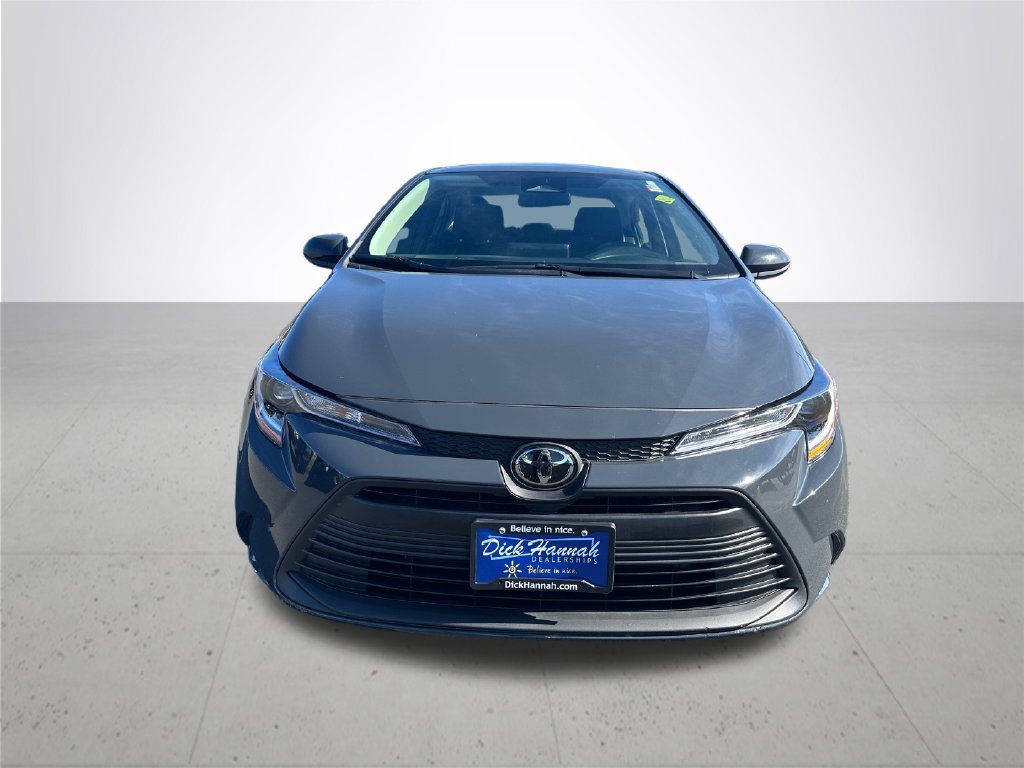 Used 2026 Toyota Corolla LE FWD image 3