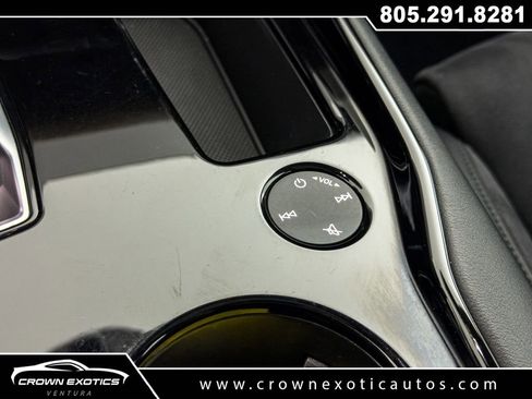 Used 2023 Audi e-tron GT Premium Plus image 27