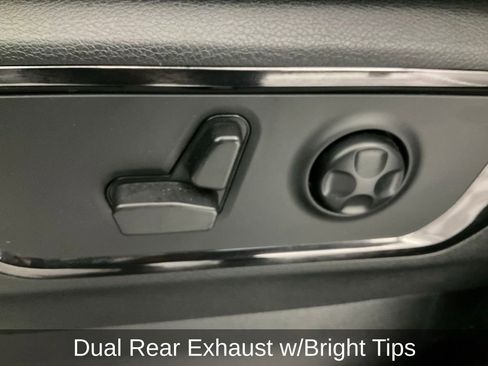 Certified 2023 RAM 1500 Limited image 29