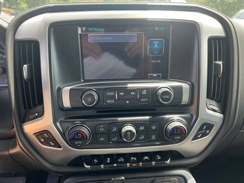 Used 2018 GMC Sierra 1500 SLT AWD/4WD image 14