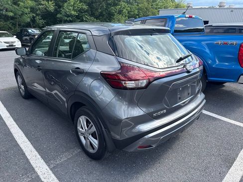 Used 2024 Nissan Kicks S FWD image 3