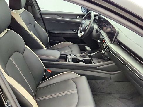 Used 2025 Kia K5 GT-Line image 21