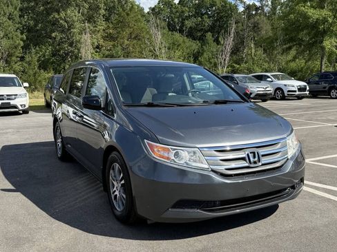 Used 2013 Honda Odyssey EX image 1