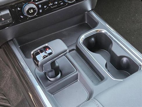 New 2026 Chevrolet Silverado 1500 LT Trail Boss w/ Dark Appearance Package AWD/4WD image 13