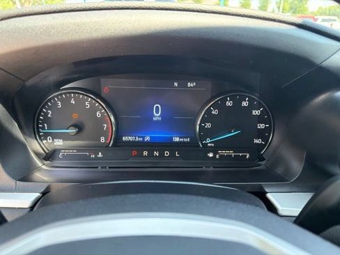 Used 2021 Ford Explorer XLT AWD/4WD image 26