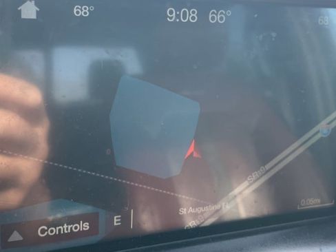 Used 2018 Ford F150 Platinum w/ Technology Package image 15