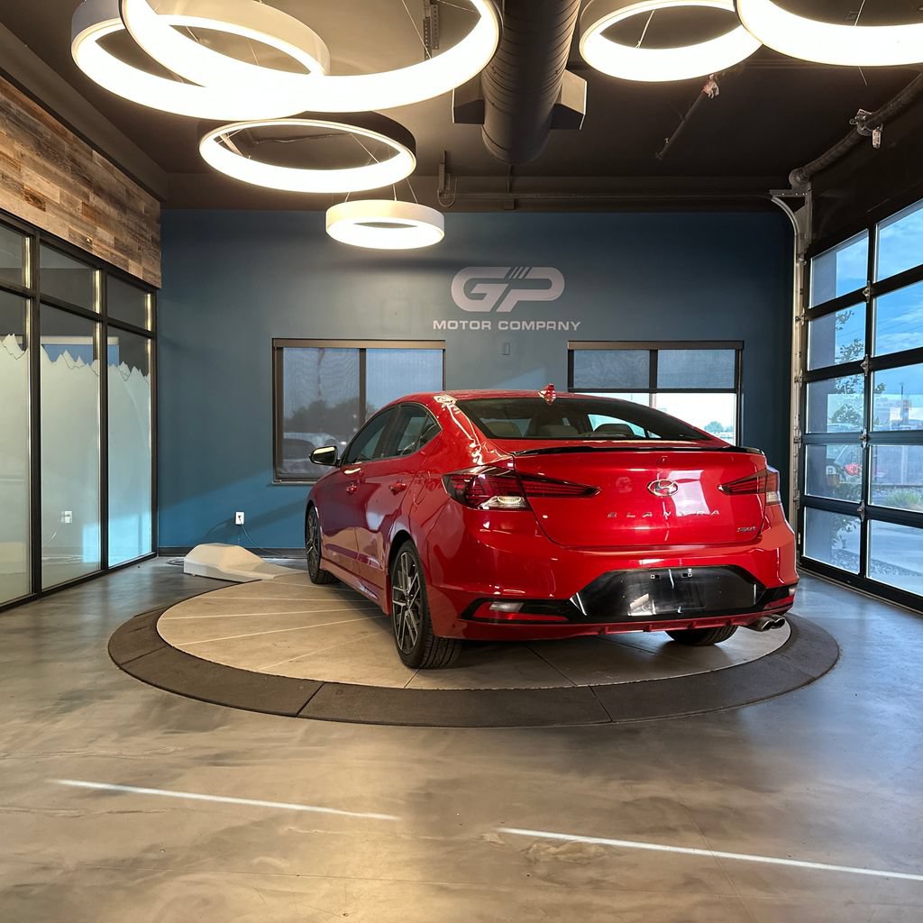 Used 2019 Hyundai Elantra Sport w/ Cargo Package FWD image 5